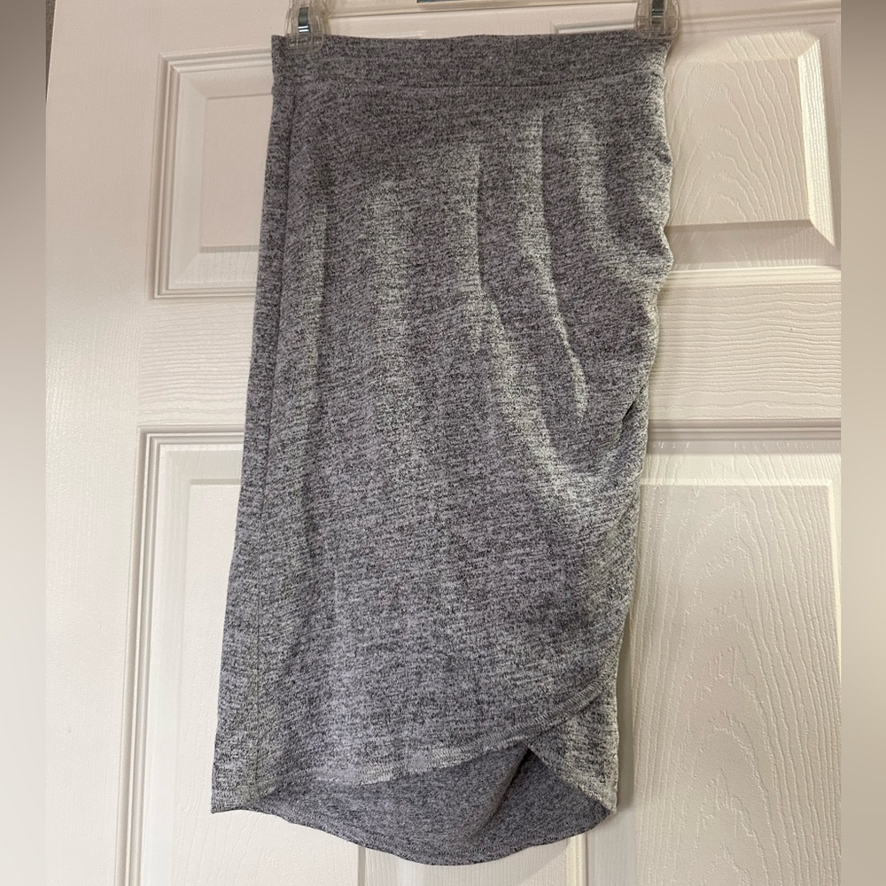 Wilfred pencil skirt